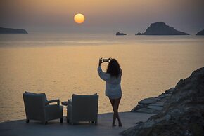 Onar Suites & Villas