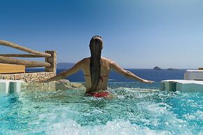 Onar Suites & Villas