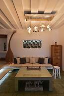 Onar Suites & Villas