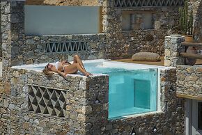 Onar Suites & Villas