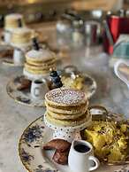 The Inn on Knowles Hill