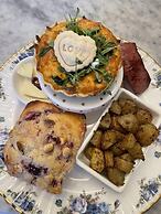 The Inn on Knowles Hill