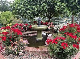 The Inn on Knowles Hill