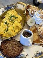 The Inn on Knowles Hill