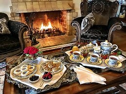 The Inn on Knowles Hill