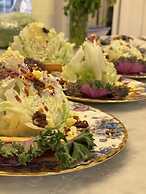 The Inn on Knowles Hill