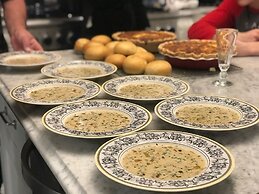 The Inn on Knowles Hill