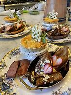 The Inn on Knowles Hill