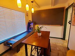 Austin Uncommon Room Rentals