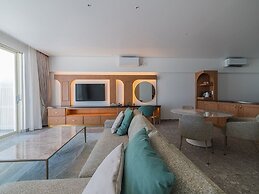 SANTORINI HOTEL&VILLAS MIYAKOJIMA