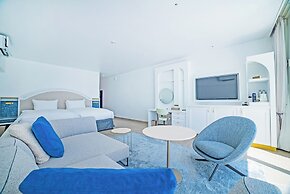 SANTORINI HOTEL&VILLAS MIYAKOJIMA