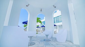 SANTORINI HOTEL&VILLAS MIYAKOJIMA