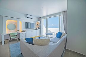 SANTORINI HOTEL&VILLAS MIYAKOJIMA