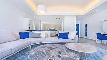 SANTORINI HOTEL&VILLAS MIYAKOJIMA