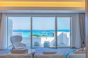 SANTORINI HOTEL&VILLAS MIYAKOJIMA