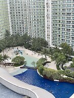 Stay At Azure urban beach residents