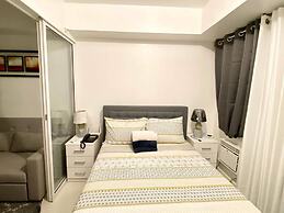 Stay At Azure urban beach residents