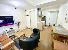 Stay At Azure urban beach residents