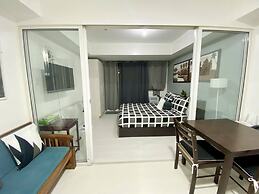Stay At Azure urban beach residents