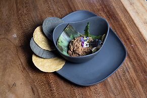 Akuazul Resorts Adults Only