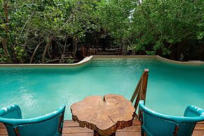 Akuazul Resorts Adults Only