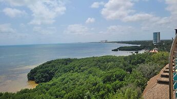 Akuazul Resorts Adults Only