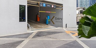 Scarletz Suites by Travelet Experience