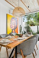 Alicante Villa by Betterplace