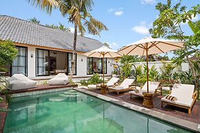 Alicante Villa by Betterplace