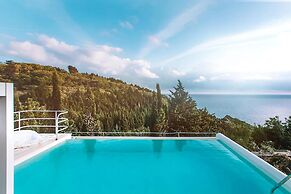 Villa Bougainvillea in Paxi