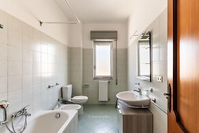 Iris Apartment in Noto