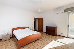 Iris Apartment in Noto