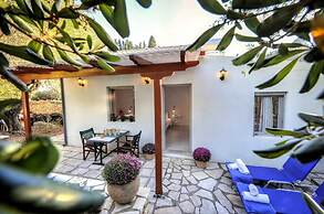 Stefanos Cottage in Paxi