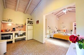 Eleni Cottage in Paxi