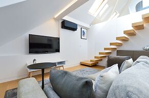 Soho Penthouse by Concept Apartments