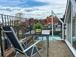 Soho Penthouse by Concept Apartments