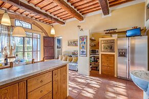 Tuscan Home Panoramic Hills Private Terrace