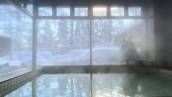 WHITE HOTEL GRAND HAKUBA