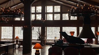 WHITE HOTEL GRAND HAKUBA