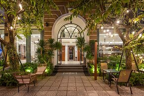 Brilliant Majestic Hotel