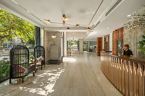 Brilliant Majestic Hotel