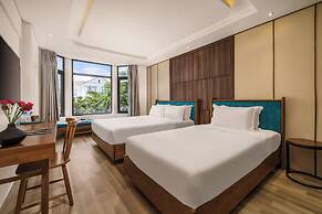 Brilliant Majestic Hotel
