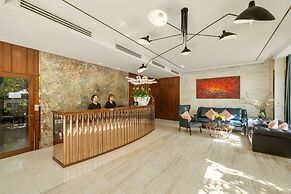 Brilliant Majestic Hotel