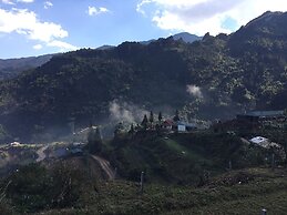 Scenic Views Farmstay & Hostel