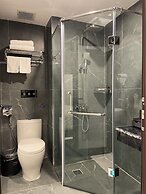 Aquarius Premium Hotel