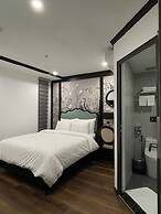 Aquarius Premium Hotel