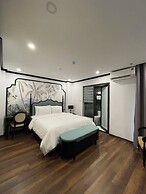 Aquarius Premium Hotel