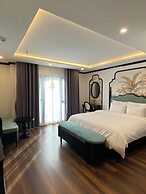 Aquarius Premium Hotel