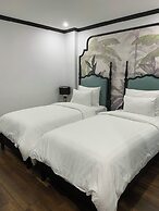 Aquarius Premium Hotel