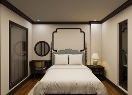 Aquarius Premium Hotel